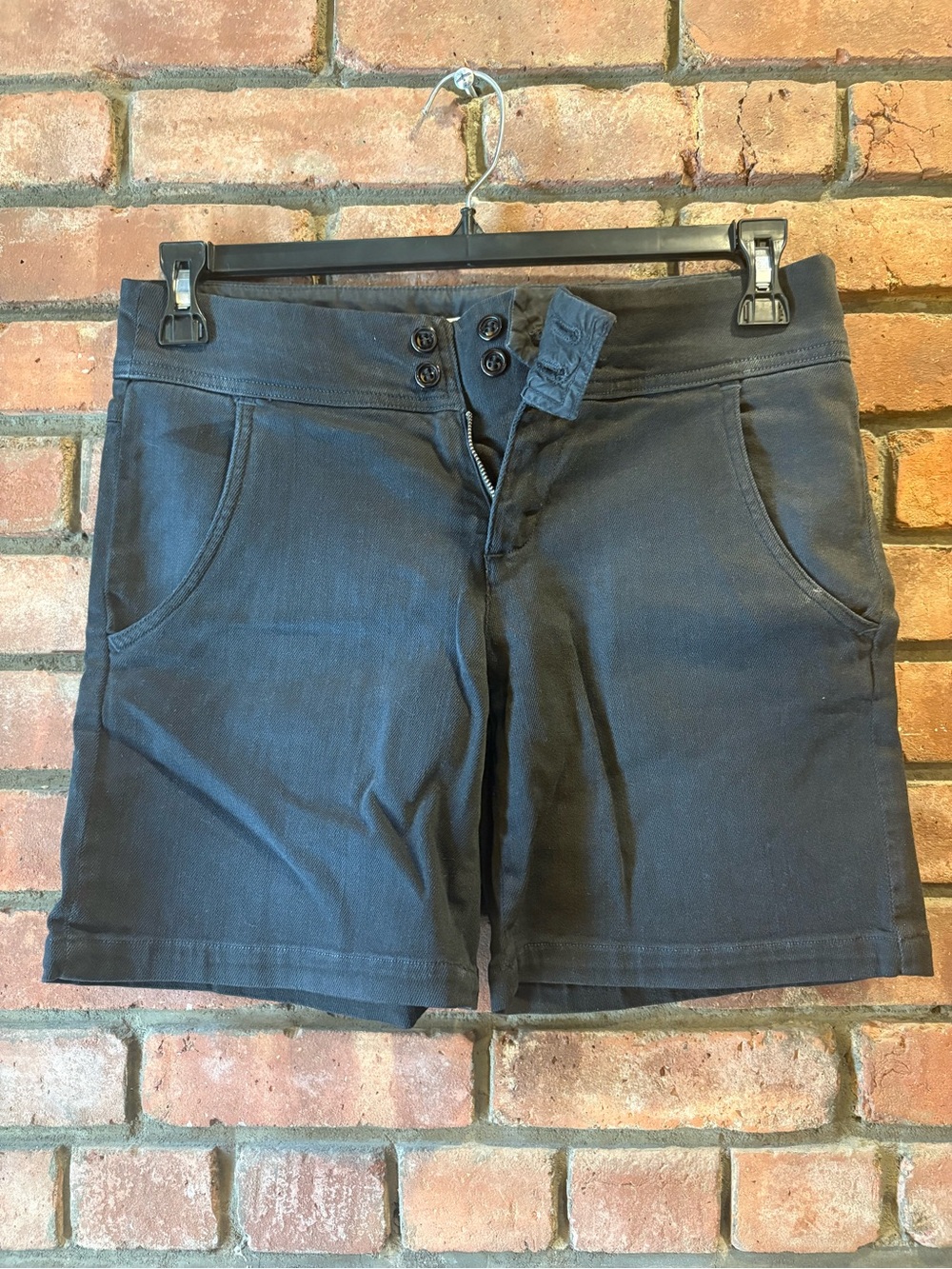 Chloé Black Casual Button-Front Bermuda Shorts